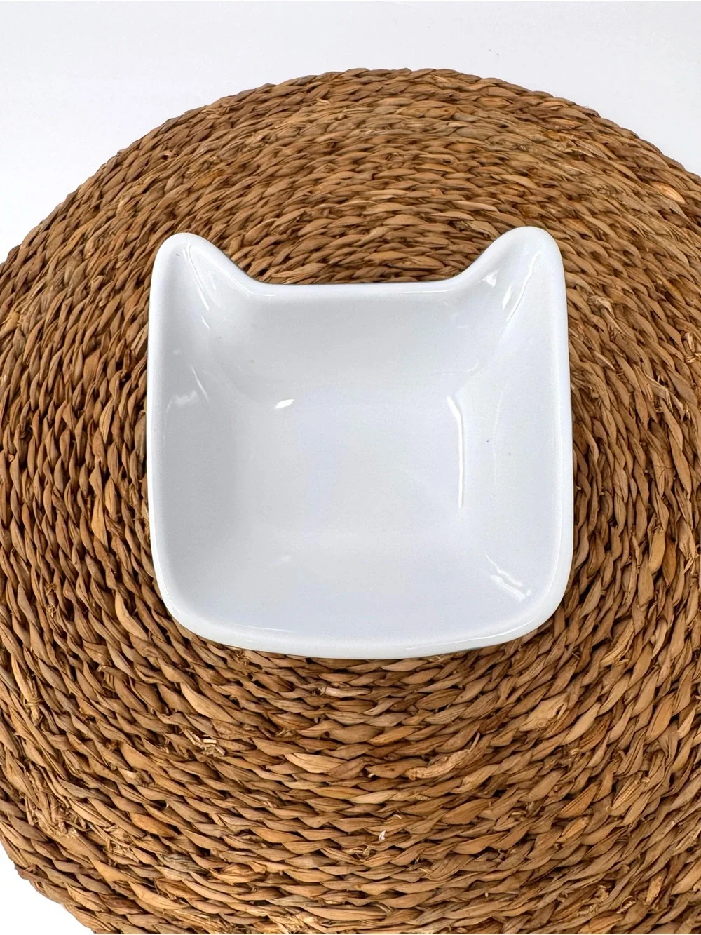 Kitty ceramic food dish stand, by WHISKER CITY